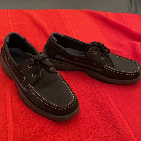 Sperry top-sider, lanyard 2 eye black used but great shape (OLCC) - Picture 3 of 12